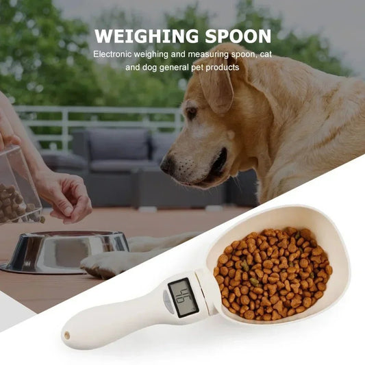 Digital pet food measuring spoon for dogs and cats